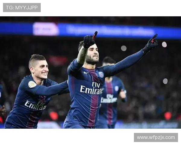 巴黎近期无中锋支援,进攻表现波动是否对赛季走势形成制约 巴黎近期无中锋支援,进攻表现波动是否对赛季走势形成制约