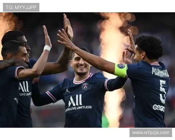 巴黎圣日耳曼边路主导进攻，战术单一性是否制约整体表现？